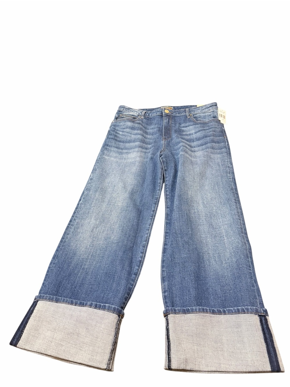 Kut from the Kloth Wide Leg Cuffed Jeans in Medium Blue